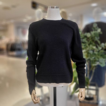 프릴테두리봄니트티