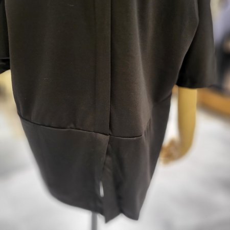 간절기루즈핏반팔티셔츠