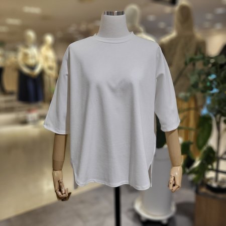 간절기루즈핏반팔티셔츠