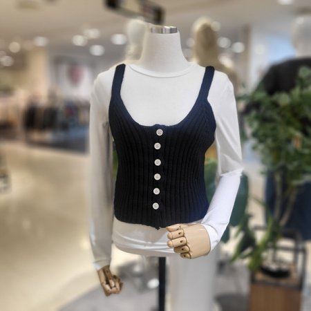 앞단추니트뷔스티에