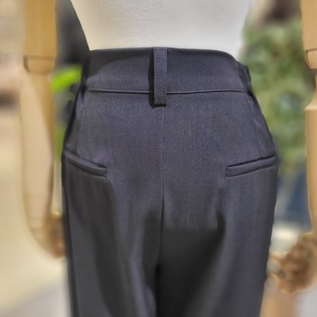 뒷밴딩핀턱와이드슬랙스