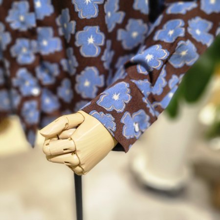 꽃봉우리패턴셔츠블라우스