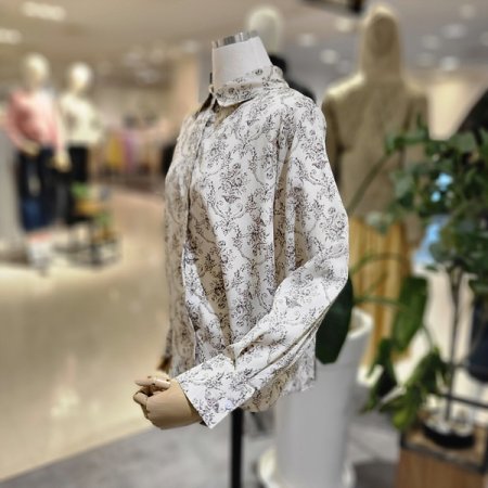 카라넥패턴봄블라우스