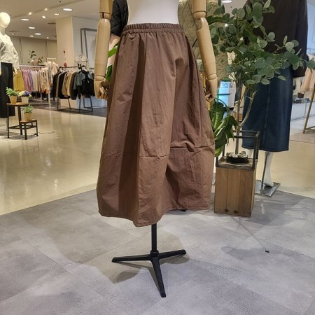 풀밴딩항아리핏스커트