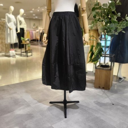 풀밴딩항아리핏스커트