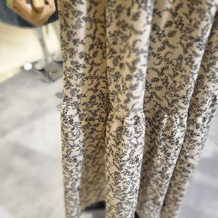 줄기패턴쉬폰롱스커트