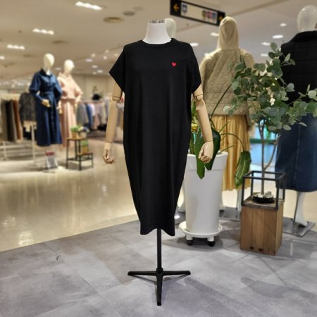 캡소매하트니트원피스