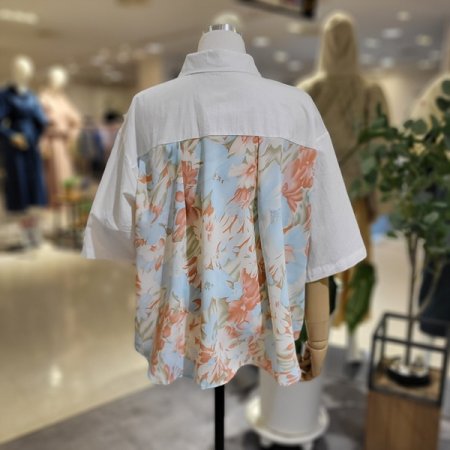 뒷패턴반팔셔츠블라우스