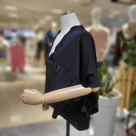 딥넥라인레이어드블라우스