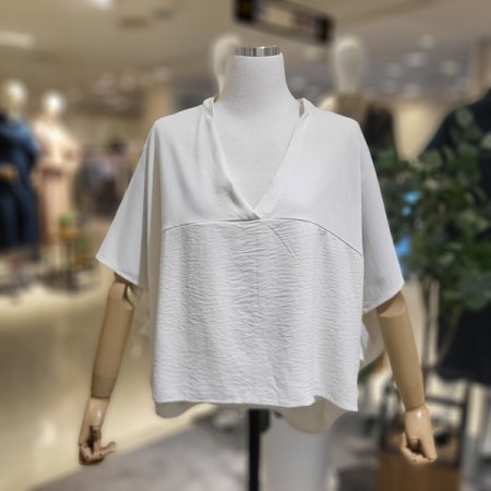 딥넥라인레이어드블라우스