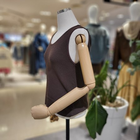 민소매런닝니트