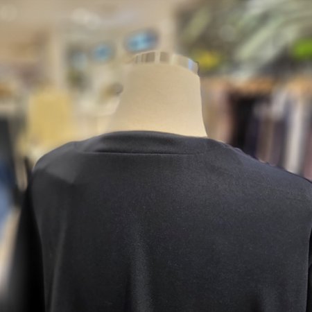 풀잎패턴브이넥반팔블라우스