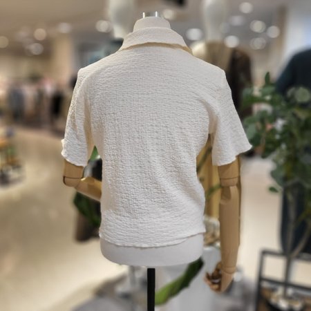 카라넥반팔지지미브라우스