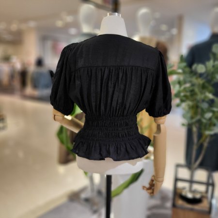 브이넥스모크밴딩볼륨블라우스