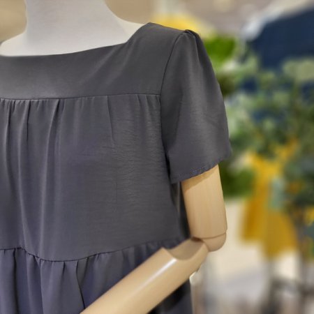 스퀘어넥미디여름원피스