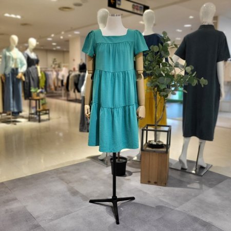 스퀘어넥미디여름원피스