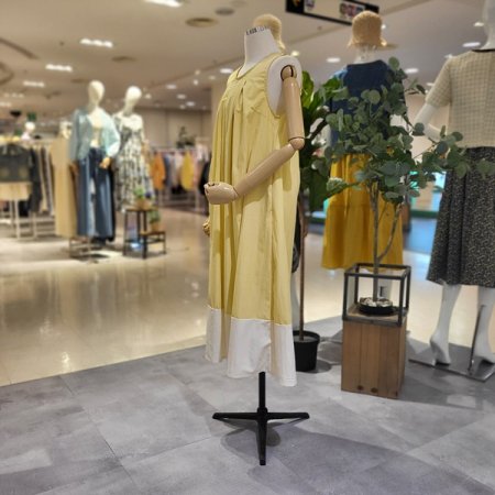 밑단배색민소매롱원피스