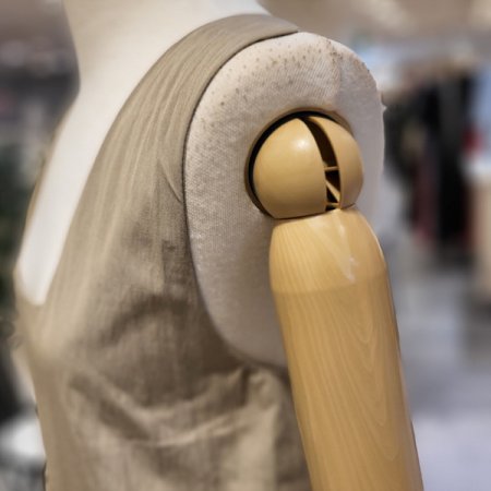 스퀘어넥민소매롱원피스