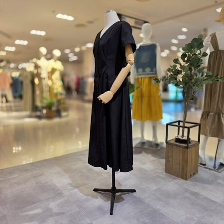 브이넥반팔아노락원피스