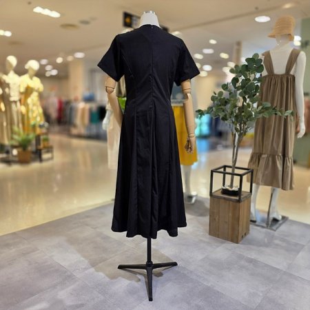 브이넥반팔아노락원피스