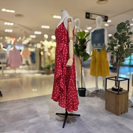 옆프릴쉬폰나시롱원피스