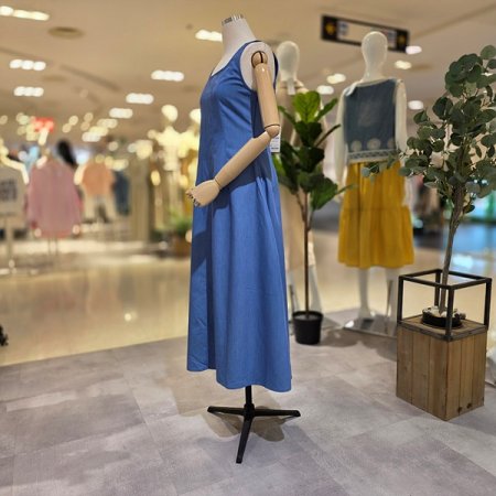 옆자크스퀘어넥민소매원피스