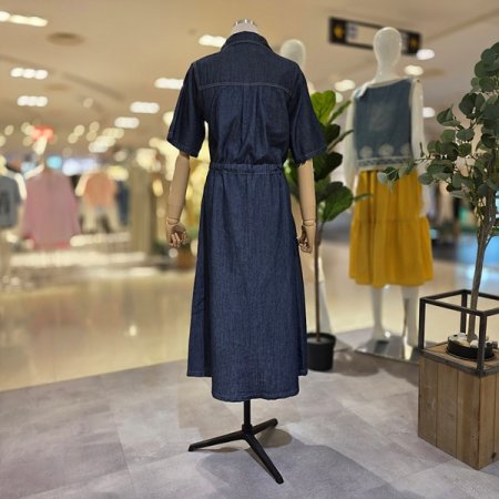 카라넥반팔진청롱원피스