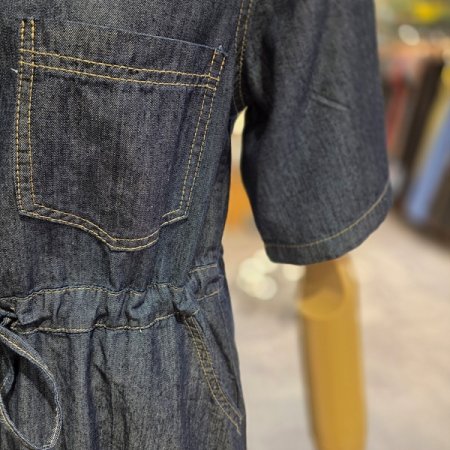 카라넥반팔진청롱원피스