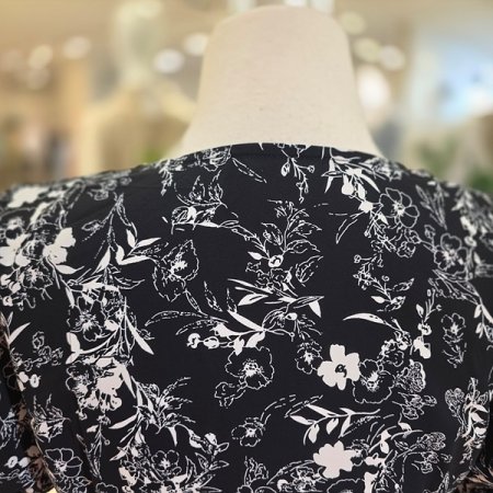 화이트플라워블랙쉬폰원피스