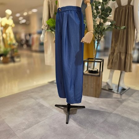 밑단핀턱글로시와이드팬츠