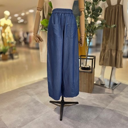 밑단핀턱글로시와이드팬츠