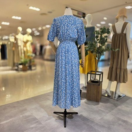 잔꽃패턴브이넥원피스