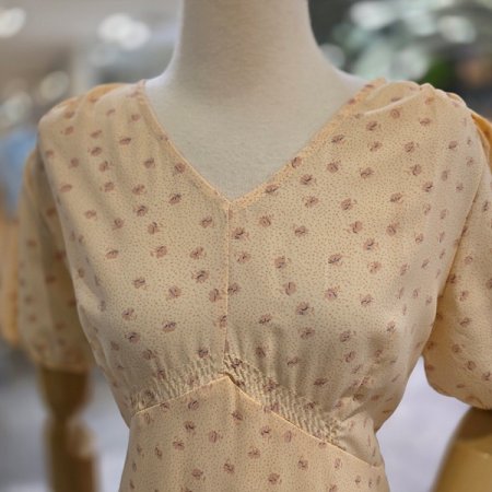 브이넥잔꽃쉬폰원피스