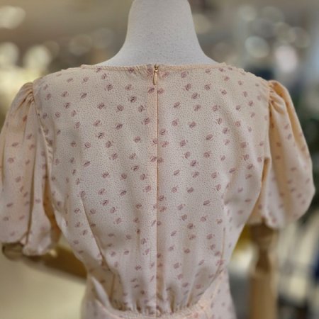 브이넥잔꽃쉬폰원피스