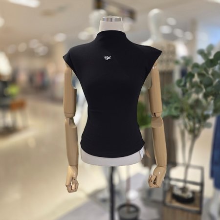 캡나시반폴라슬림핏티셔츠