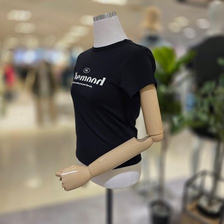 레터링슬림핏크롭티셔츠