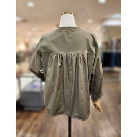 비키티블라우스