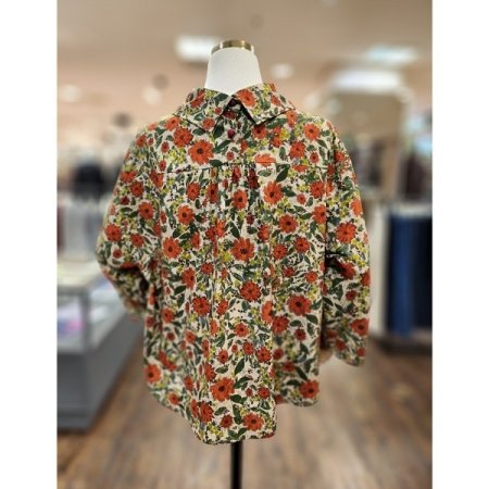 플라워콩단추블라우스