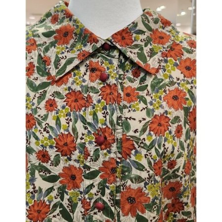 플라워콩단추블라우스