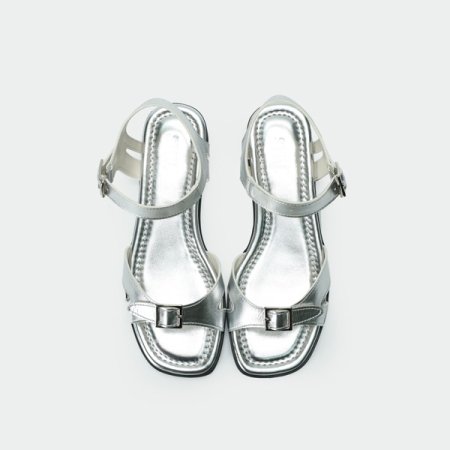 시그니처 썸머샌들