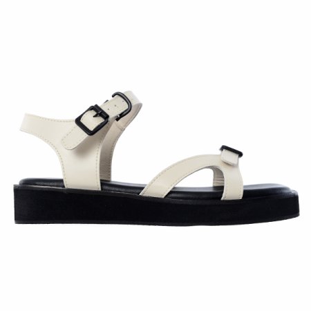 플랫폼 버클샌들