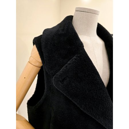 리얼양모 리버시블 카라넥 베스트