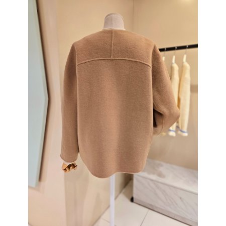 라운드 아웃포켓 울자켓