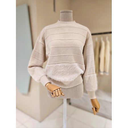 퍼 배색 라운드 니트