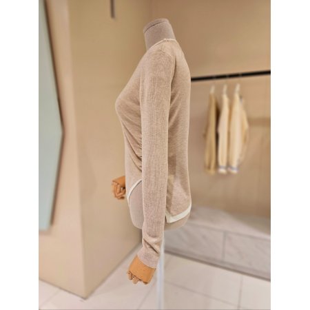 사선 주름 배색 언발 라운드니트