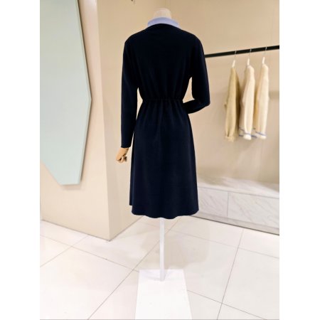 카라배색 스트링 니트 원피스