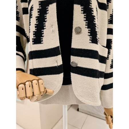 아웃포켓 라운드 자켓