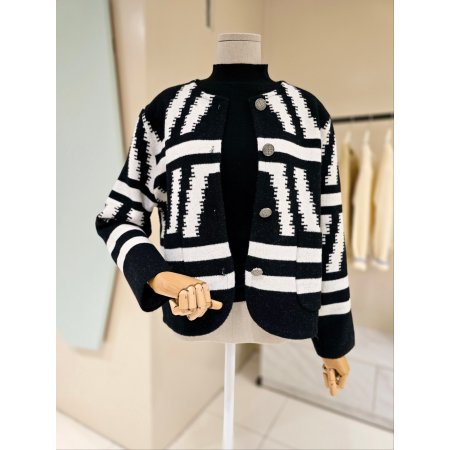 아웃포켓 라운드 자켓