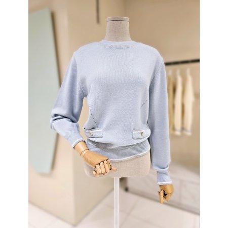 메탈 라인 라운드 니트티셔츠