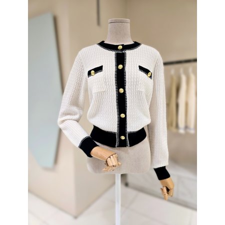 금장단추 꽈배기 라운드 가디건